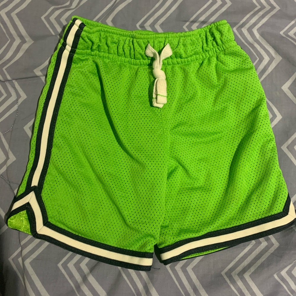 🍁 5 for $20 Athletic shorts